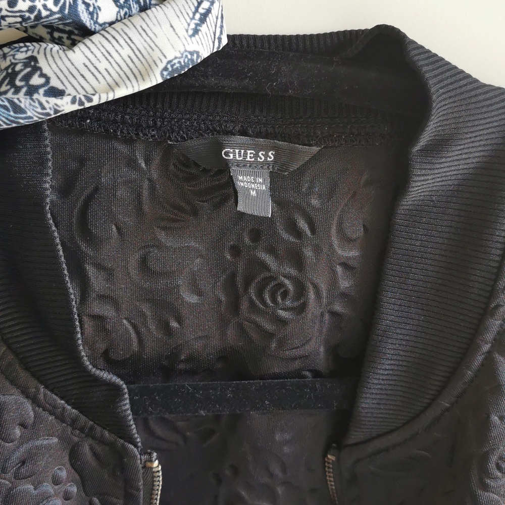 GUESS,USM,BLACK JACKET - Picture 3 of 7
